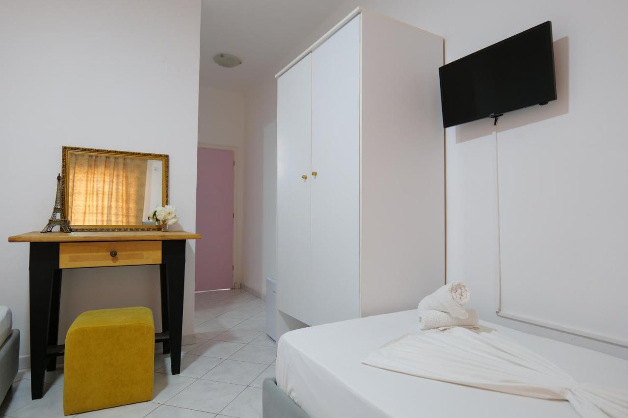Eden Hotel Sarande Ngoại thất bức ảnh