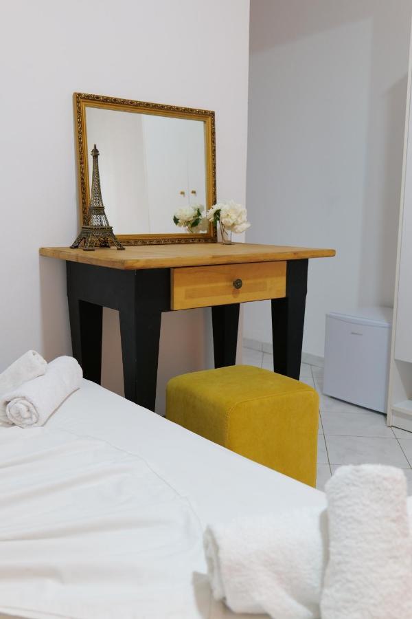 Eden Hotel Sarande Ngoại thất bức ảnh